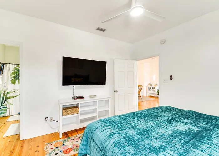 'our Happy Place' Zero-entry Pool & Tennis Access Holiday home Gulf Shores